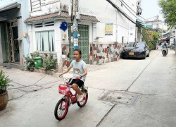 Bán nhà tỉnh lộ 10, 8,5x15, 2 Tầng, 121m2,  Hẻm ÔTô, nhỉnh 9 tỷ. LH0855179379