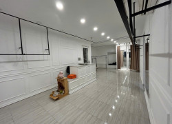CHO THUÊ MĂT BẰNG NGAY TRUNG TÂM QUẬN 1 LÀM SHOP CTY...17TR/TH/65M2. LH:0903649102.