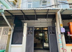 BÁN NHÀ LÒ LU, TRƯỜNG THẠNH, QUẬN 9 DT50M2 SHR CHỈ 4.5 TỶ. LH:0332456604 (NGỌC)