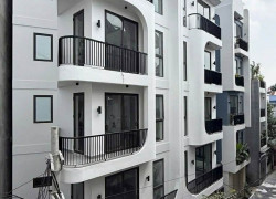 Siêu phầm Long Biên, 52m x 6 tầng, MT  6m, thang máy, gara, full nội thất, 10.5 tỷ