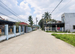 TRỤC CHÍNH ĐÔNG PHÚ - GIÁ CHỈ 9XX - SẴN SỔ