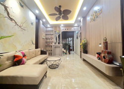 Nguyễn Văn Cừ , nhà đẹp ở ngay , full nội thất ,ngay sát cầu Chương Dương , 2 phút sang Phố Cổ , nhỉnh 11 🧄 

✨ SD -