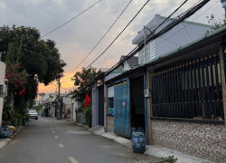 KHU BIỆT THỰ - NHÀ NỘI THẤT ĐẸP - Ô TÔ NGỦ TRONG NHÀ , Hiệp Bình Phước- Quận Thủ Đức