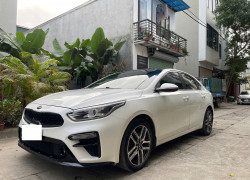 Em cần bán chiếc xe KIA Cerato 2.0Premium sx 2020