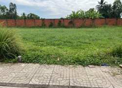 Bán đất 2 mặt tiền tại ĐT 833B, 2 tỷ/ 290 m2, hàng hiếm giá ngộp. SHR sẵn. LH ngay