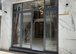 NHÀ ANH HÀNG XÓM TỰ THIẾT KẾ MẶT TIỀN ĐƯỜNG SỐ TRUNG TÂM QUẬN 7 LIỀN KỀ BỆNH VIỆN PHÁP VIỆT