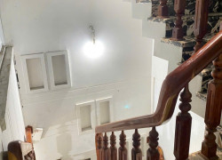 Cho thuê 1 phần nhà hẻm 125 Nguyễn Văn Thương (D1), Phường 25, Quận Bình Thạnh