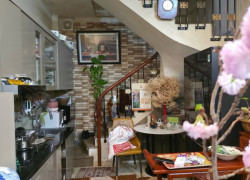 Bán  nhà Ái Mộ,Bồ Đề 5 tầng,30m oto đỗ cổng nhỉnh 7 tỷ