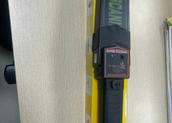 Máy dò kim loại cầm tay Super Scanner MD-3003B1