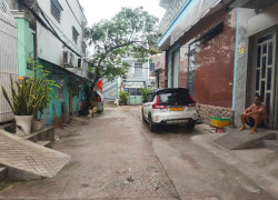 Bán nhà khu Nam Hùng Vương, hẻm 6 m, 4 tầng, giá 8.3 tỷ