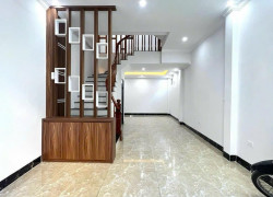 Bán NHÀ PHỐ THẠCH BÀN – NGÕ THÔNG TỨ TUNG – Ô TÔ CHẠY QUA CỬA VÈO VÈO 6.2 TỶ 🚘💨