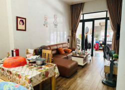 BÁN NHÀ MẶT TIỀN, SỐ 39 HOÀNG HOA THÁM, PHƯỜNG VŨNG TÀU, THÀNH PHỐ HỒ CHÍ MINH.