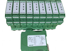 Bộ khuếch đại và chuyển đổi tín hiệu load cell AM02A-D Aravin cài ray DIN