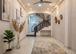 BÁN NHÀ TÂY HỒ - 60m2 x 5 TẦNG - Ô TÔ ĐỖ CỬA - LÔ GÓC - 2 PHÚT RA HỒ - Ở SƯỚNG - GIÁ CHỈ: 15.9 TỶ