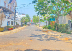 Đất 2 mặt tiền lô 90, trung tâm đức trọng, lâm đồng