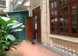 CHÍNH CHỦ bán nhà trung tâm Cầu Giấy 137m2 - 3 tầng- Mặt ngách rộng, ô tô đỗ cách 15m