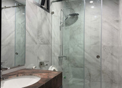 🚀 Tiêu đề: Bán nhà phố Ngọc Thụy, Long Biên 50m2, 7 tầng thang máy – Ô tô tránh, 4 ngủ Master, Sổ đỏ chính chủ