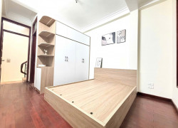 Bán nhà Khuất Duy Tiến, Vài bước ra oto, Nhà đẹp ở ngay, 19m, 7.85 Tỷ