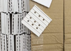 Miếng đắp mốc sử dụng trong xây dựng