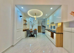 Bán nhà 5 tầng, 3.7 x 8m, Đường Huỳnh Văn Bánh, Phú Nhuận,  Giá 8x tỷ