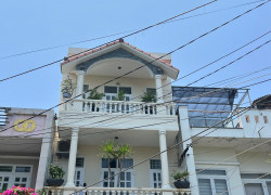 BÁN NHÀ 3 TẦNG MẶT TIỀN ĐƯỜNG NGUYỄN THỊ MINH KHAI - TRUNG TÂM QUY NHƠN.- MÃ SỐ: #MT1968