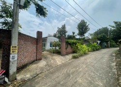 Lô đất tiềm năng, sẵn nhà cấp 4 đất tại Nương Tụ, Phú Sơn ( Vật Lại ), Ba Vì, Hà Nội