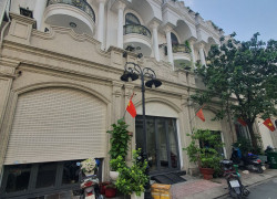 Nhà đẹp 4 tầng, hẻm xe tải, LK 4-5, diện tích 4x17, giá nhỉnh 6 tỷ