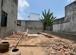 Bán nhà cấp 4 Diện tích rộng thích hợp xây căn hộ CHDV hoặc làm biệt thự vườn. Zía quá mềm chỉ có 28tr/m.