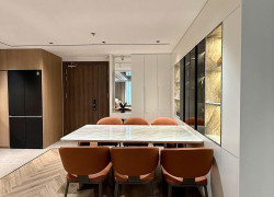 Bán Căn hộ chung cư Khai Sơn Long Biên- View đẹp- Full Nội thất- hỗ trợ vay 120m 3 ngủ nhỉnh 8 tỷ(TL)