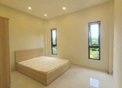 Nhà Phố Đối Diện Vạn Phúc