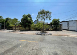 LÔ GÓC 2 MẶT TIỀN – NGANG 20M – TRUNG TÂM PHƯỜNG LONG HƯƠNG