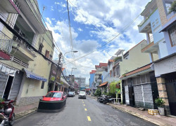 Nhà đường 68 Hiệp phú DT 70m cấp 4 khu vip