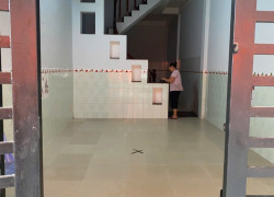 Cho thuê nhà nguyên căn hẻm xe hơi 4pn 3wc tại Hoàng Hoa Thám - Tân Bình