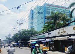 Siêu phẩm Nhà Mặt Tiền Cạnh Cao Đẳng Công Thương.  Dt 120m2, Ngang 9m, Chỉ 9.5 tỷ