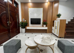 Bán nhà Xuân Đỉnh 34 mét 5 tầng giá 13,7 tỷ