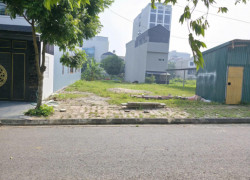 Tôi bán nhanh lô đất 100,1m2 full thổ tại Phú Cát, Hà Nội, sổ đỏ, đường oto tránh nhau, giá 3 tỷ