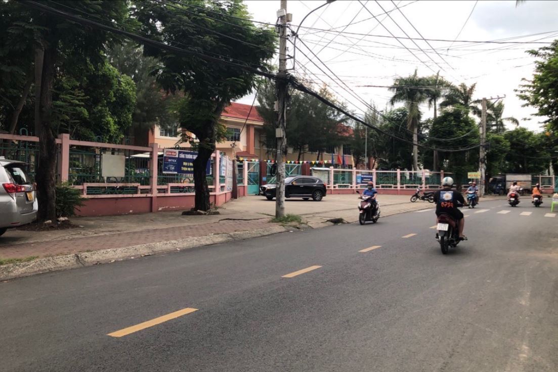 Đất Đẹp Dt 382m2, Ngang 20m, Chỉ 31 tỷ, Đường Hồ Bá Phấn, Gần Xa Lộ Hà Nội, P Phước Long