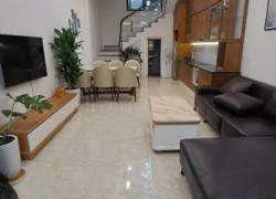 HIẾM THẬT SỰ  NHÀ 40M KẺ TẠNH GIANG BIÊN VIỆT HƯNG 3 TẦNG CHỈ 6 TỶ