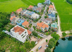 cần bán lô góc ba mặt tiền 106m2 giá 3,3 tỷ kinh doanh gần trường Học viện tài chính