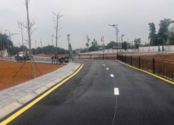 Siêu hiếm lô góc 2 mặt tiền view hồ Đồng Trạng gần ĐHQG, DT 102,5m2 full thổ cư, sẵn sổ