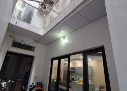 Bán nhà Ngọc Lâm,Long Biên 3 tầng,65m,mt5m gần oto nhỉnh 9 tỷ