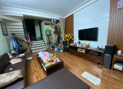 Bán nha Xuân Đỉnh 31m 5 tầng 8,4 tỷ