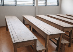 THANH LÝ 6 BỘ BÀN GHẾ HỌC SINH