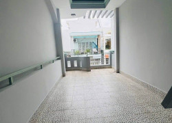 NHÀ ĐẸP NGUYỄN HỒNG ĐÀO Ở NGAY - GẦN CHỢ, SIÊU THỊ, TRƯỜNG HỌC