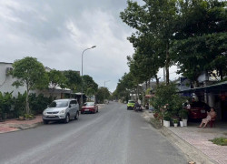 BÁN ĐẤT MẶT TIỀN ĐƯỜNG D8 – KHU HÀNH CHÍNH TỈNH VĨNH LONG  🏞️ ĐẤT RỘNG, MẶT TIỀN LỚN