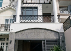 GIÁ 9.X TỶ- SIÊU PHẨM GẦN PHÚ MỸ HƯNG- QUẬN 7- NHÀ 4T- DT 5 X 13- ĐƯỜNG XE TẢI.