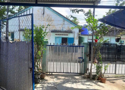 NHÀ VƯỜN KIÊM BÃI GỬI XE