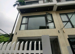 Bán nhà Ngọc Thuỵ,Long Biên 5 tầng,66m,mt5m gần phố nhỉnh 11 tỷ