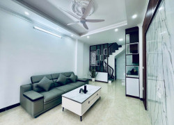 Bán nhà trung tâm Thạch Bàn, Long Biên 30m2 x5 tầng xây mới nhỉnh 6 t.ỷ