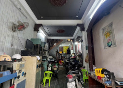 BÁN NHÀ LẠC LONG QUÂN, 3 TẦNG, HẺM XE TẢI, 3.6 X 12M, NHỈNH 8 TỶ (CHỦ GIẢM 300TR GIÁ MỚI 7.9 TỶ)